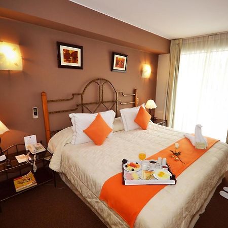 Suites Antique Apart Hotel Lima Quarto foto